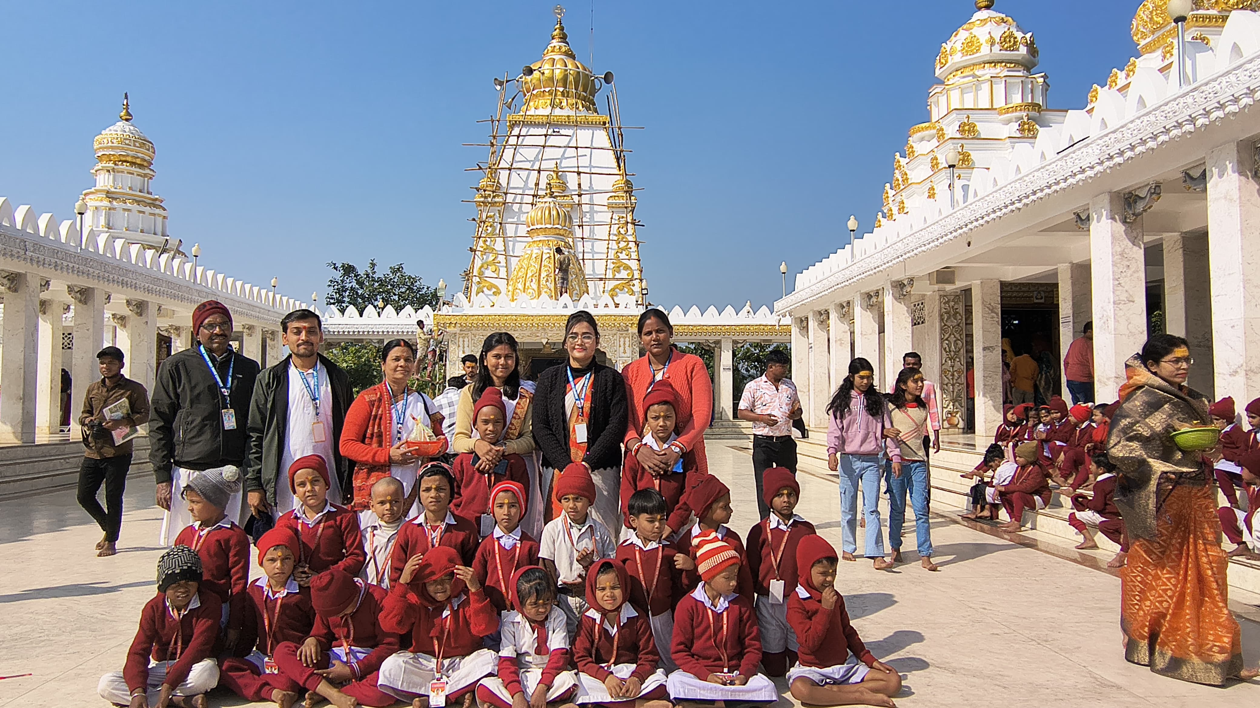 देव दर्शन 